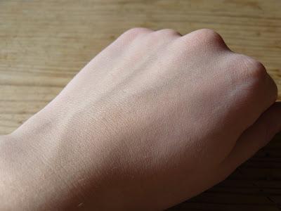 Dream Nude Mousse, de Gemey-Maybelline