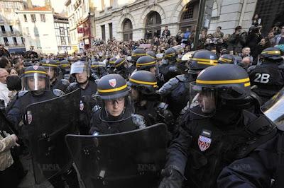 Tu vas voir que si Sarkozy perd, ça sera la faute de la gauche