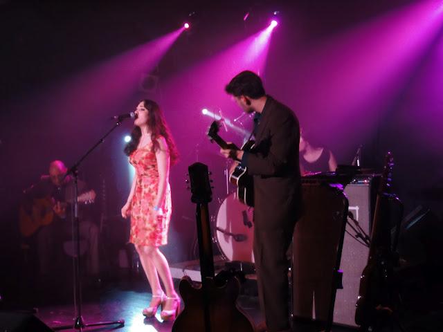 Kitty, Daisy & Lewis live