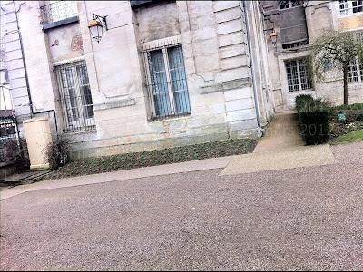 Bernay ville accessible aux handicapés ou pas  ? (dernière partie).