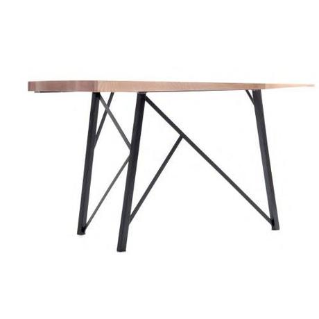 Foal table et bureau par Charlene Plourdeau