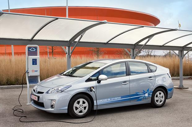 toyota-prius-hybride-plugin