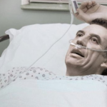 Réclame choc pour l’euthanasie: Sarkozy sur son lit de mort.