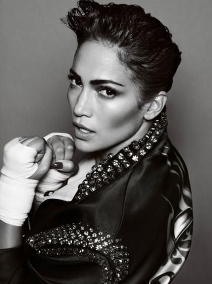 Jennifer Lopez boxeuse sexy pour V Magazine