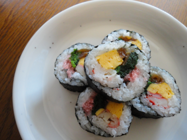 Rouleau de sushi - Futomaki 太巻き寿司