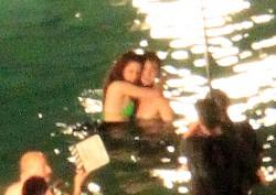 New/Old pics du tournage aux Iles Vierges !