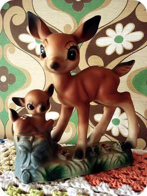 Vintage Deer  //