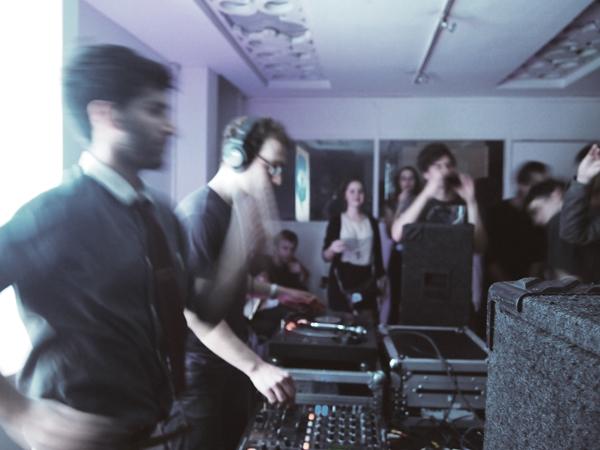 tatooine inside the office