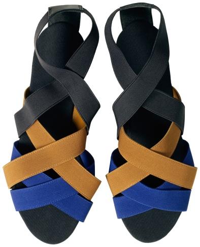 Un sac et des chaussures pour 30 euros ! Qui dit mieux ?