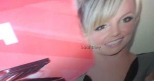 xfactor 300x159 Photo promo de Britney pour X Factor ?