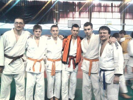 L'équipe de Metz Judo aux Kyus de Saint-Mihiel le 10/03/2012