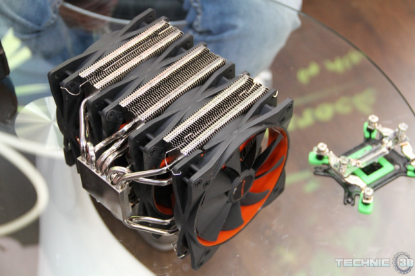 110591 alpenfohn everest 600x399 Alpenföhn Everest : un ventirad démesuré pour configurations musclées