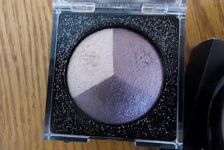 Concours/Giveaway Vide Vanity MAC Palette - MAC Beauty Powder & Lorac Palette