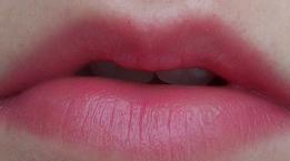 Yves Rocher Luminelle Dragée - Rouge à lèvres Framboise Sorbet