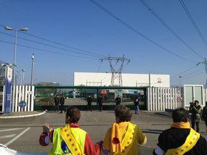 Des milliers pour dire #stopfessenheim devant la centrale #nucleaire de #fessenheim IMG_5852