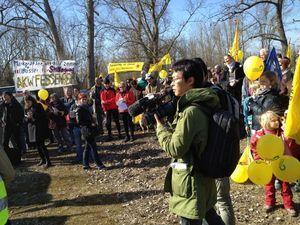 Des milliers pour dire #stopfessenheim devant la centrale #nucleaire de #fessenheim IMG_5792