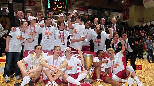 Galatasaray-vainqueur-coupe-de-Turquie-2012_tbl.org.tr.jpg