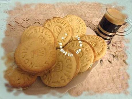 Biscuits maison au nougat craquant aveccafe-copie-1.jpg