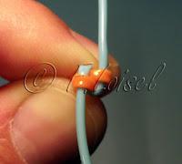 Scoubidou à 4 fils, depart sans boucle