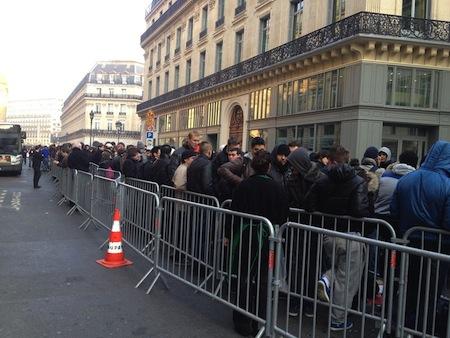 Les Apple Stores de France débordé à l’arrivée de l’iPad 3