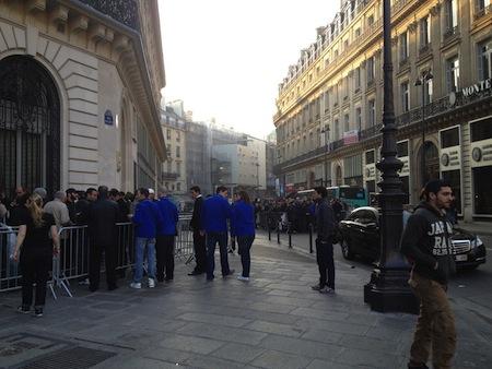 Les Apple Stores de France débordé à l’arrivée de l’iPad 3