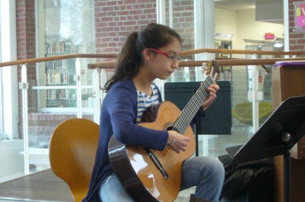Dimanche matin en musique à la médiathèque de Lomme : venez voir et écouter les musiciens !
