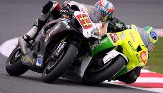 Compte Rendu : 600 Superstock Magny-Cours (07/10/2007)