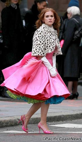 Hugh Dancy et Isla Fischer sur le plateau de tournage du film “Confessions of a Shopaholic” / Kate Bosworth dans le magazine Marie Claire