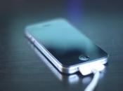 Autonomie batteries applications gratuites montrées doigt