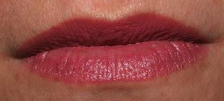 Des lèvres de velours avec les rouges à lèvres du Dr HAUSCHKA