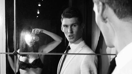 Willy Moon un peu loufoque dans son nouveau clip, « Yeah Yeah »