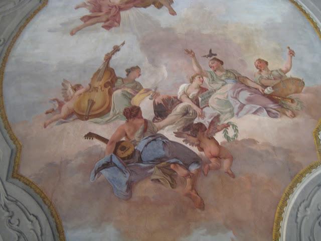 Salle de musique de l'Ospedaletto, édifiée en 1776-1777 ; fresques de Jacopo Guarana, trompe l'oeil d'Agostino Mengozi Colonna