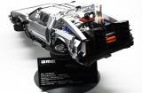 lego bttf delorean 3 160x105 La DeLorean en LEGO à léchelle 1:15