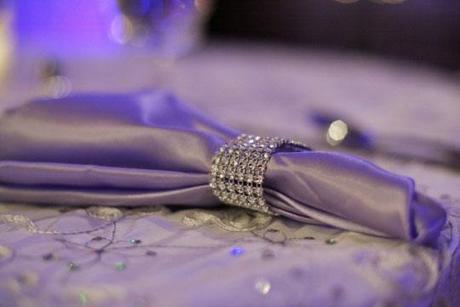 1001 idées de decoration de mariage avec du ruban strass