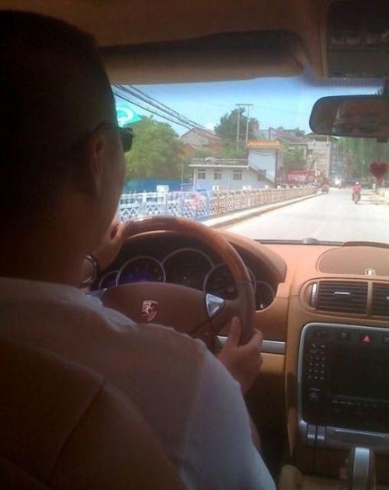 22 photos d’un mafieux chinois publiées sur internet