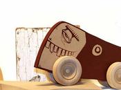 Monstres bois roulettes