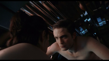 Screencaps du teaser de Cosmopolis