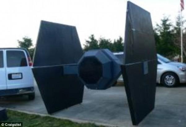 tie fighter vente 1 600x410 Star Wars : un TIE Fighter géant pour 150$