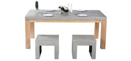 Table de cuisine en béton et en bois 