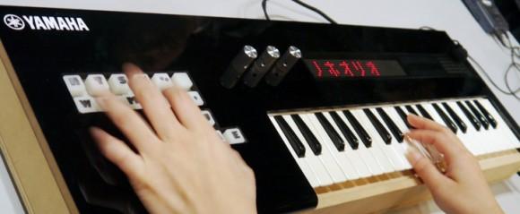 1 580x239 Yamaha présente un synthétiseur vocaloid