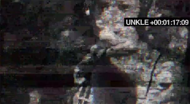 Le remix de Grinderman par UNKLE en vidéo.