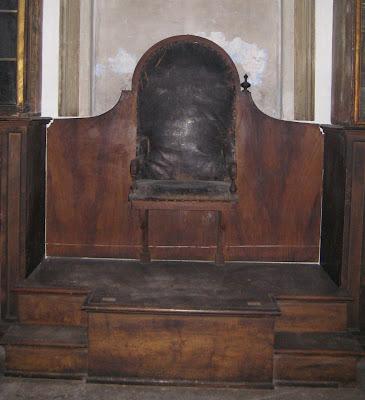 Du choeur de la Pietà  (et photos surprises effectuées dans une pièce obscure)