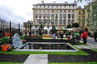 Esprit Jardin contre Bibliothèque à Versailles Esprit Jardin contre Bibliothèque à Versailles
