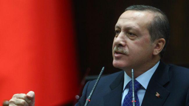 Le premier ministre turc condamne Israël pour le massacre commis...