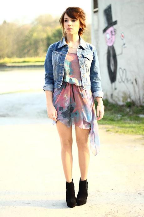 Paint my dress ! Paint my dress !