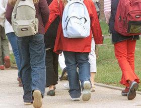 écoliers Insulté par un élève, lâché par sa hiérarchie