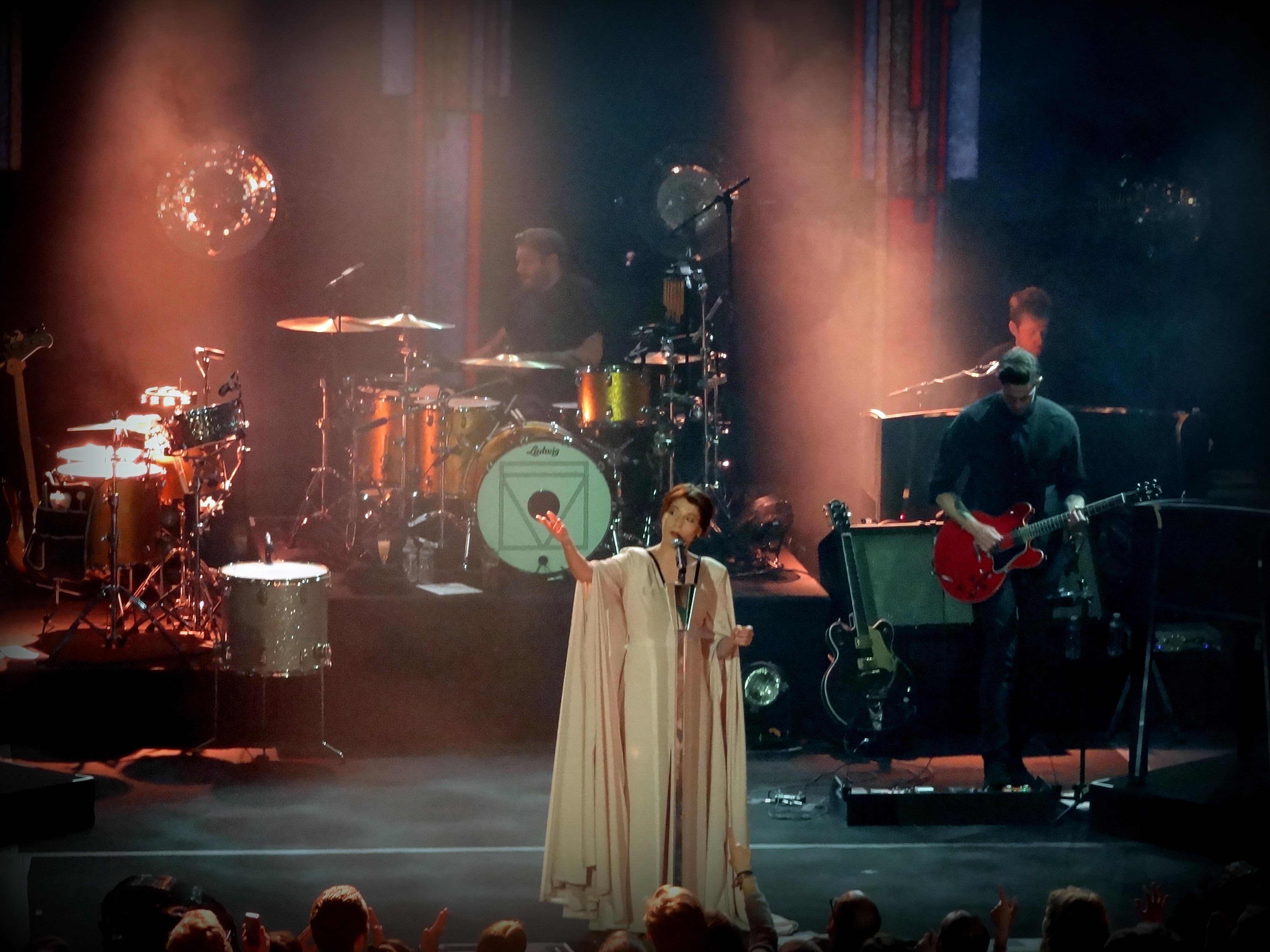 Report: Florence + The Machine @ Casino de Paris