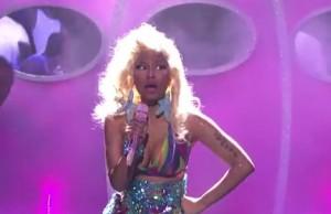 [Live] Nicki Minaj @ American Idol et 2 nouveaux titres de l’édition Deluxe.