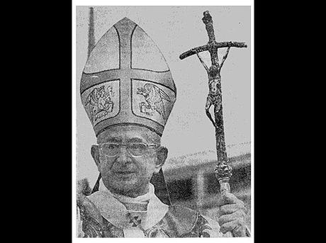 L'étoile à cinq branches, la croix tordue, Paul VI et la franc-maçonnerie
