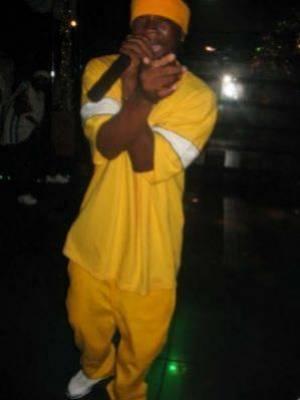 Admiral T - San Kombin